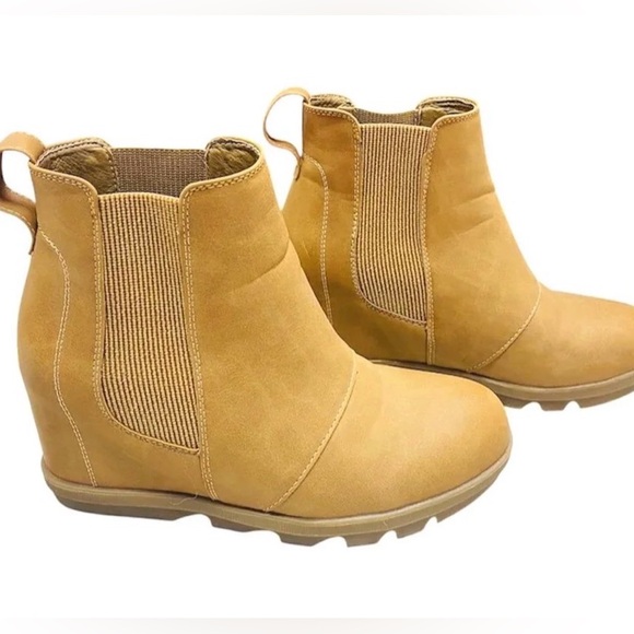 Athlefit Shoes - 🌟Athlefit  Women’s Wedge Ankle Boots🌟 size 9-fall-cottage core-boho chic🌟